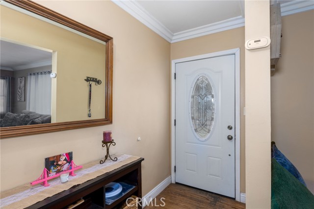 Detail Gallery Image 5 of 28 For 526 Sonora St, San Bernardino,  CA 92404 - 3 Beds | 2 Baths
