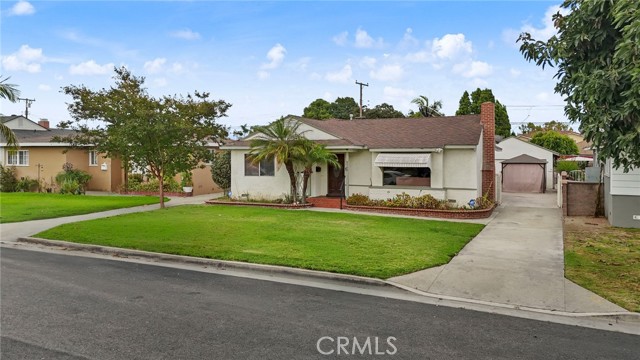 Front Image Thumbnail for CRDW26155882