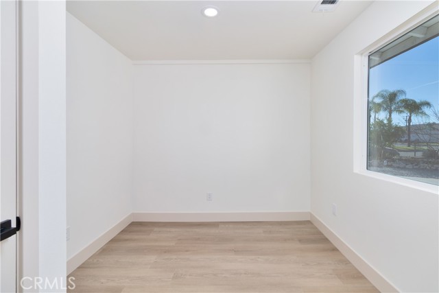 Detail Gallery Image 20 of 33 For 7804 Peacock, Highland,  CA 92346 - 5 Beds | 3 Baths