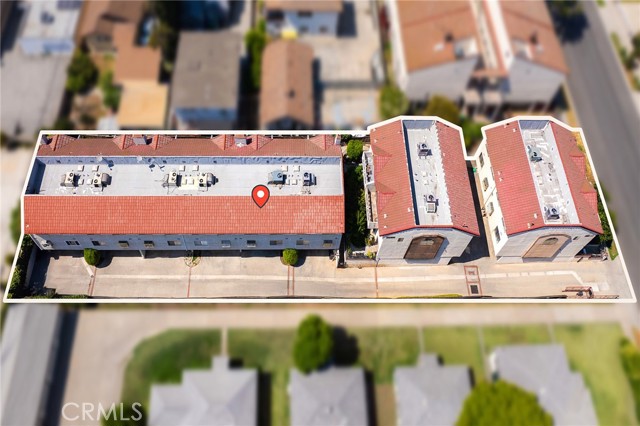 321 N Lincoln Avenue, Monterey Park CA: https://media.crmls.org/medias/f73bcb57-5870-4119-909a-dfdcf690a15a.jpg