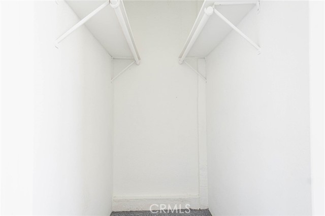 35277 Walnut Street, Barstow CA: https://media.crmls.org/medias/f73c3095-049d-4f1e-b2f8-137603280537.jpg