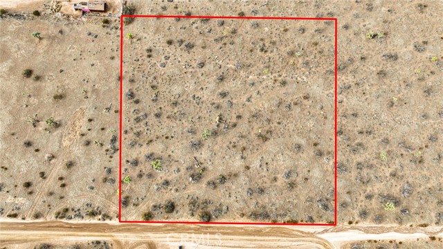 Detail Gallery Image 7 of 11 For 12432 La Mirada Rd, Phelan,  CA 92371 - – Beds | – Baths