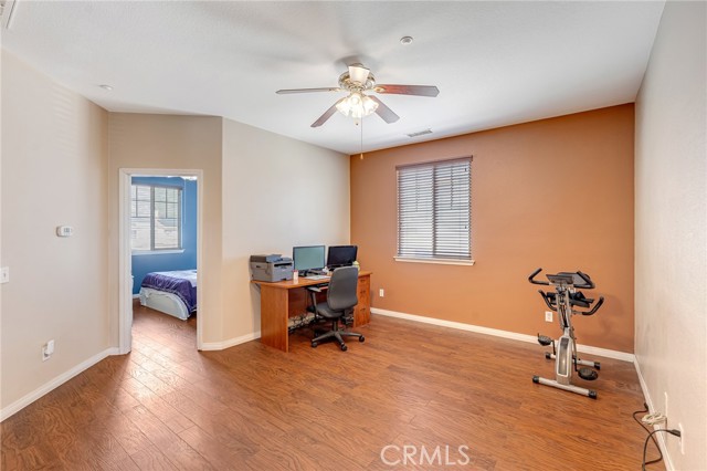 Detail Gallery Image 26 of 45 For 15356 Thistle St, Fontana,  CA 92336 - 5 Beds | 3 Baths