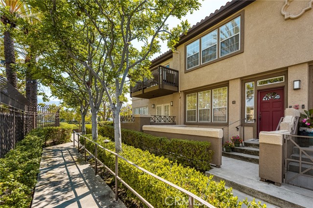 183 Montana Del Lago Drive, Rancho Santa Margarita CA: https://media.crmls.org/medias/f73d3565-8f7a-4f41-b608-2ecec7c14511.jpg