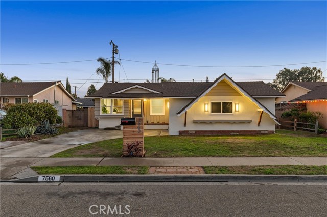 7560 El Escorial, Buena Park CA: https://media.crmls.org/medias/f73e1ef5-523b-4b98-a186-cf0841ab893a.jpg