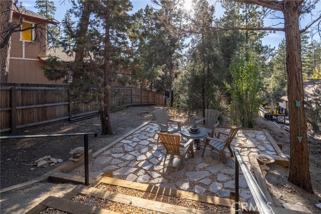 Detail Gallery Image 13 of 46 For 1029 Glen Mountain Rd, Big Bear City,  CA 92314 - 2 Beds | 2 Baths