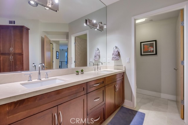 Detail Gallery Image 42 of 66 For 395 E 4th #41 St, Long Beach,  CA 90802 - 1 Beds | 2 Baths