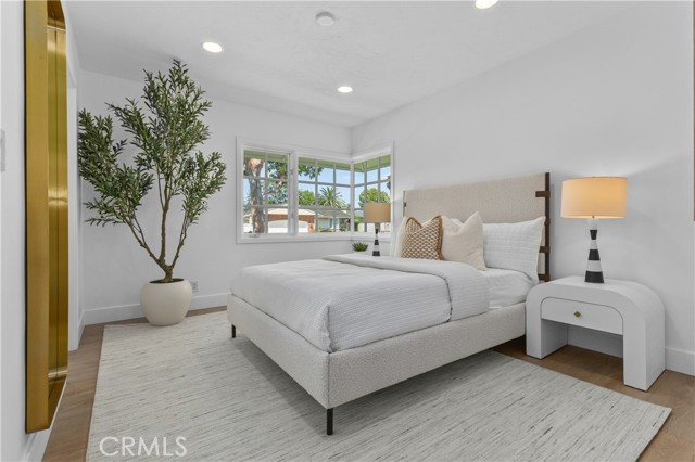 2045 Commodore Road, Newport Beach CA: https://media.crmls.org/medias/f740c7a1-8683-4bb6-a645-1fcca3bb45e9.jpg