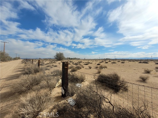 Detail Gallery Image 5 of 8 For 0 Dreyfus St, Yermo,  CA 92398 - – Beds | – Baths