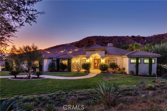 Photo of 960 Sunset Hills Lane, Redlands, CA 92373