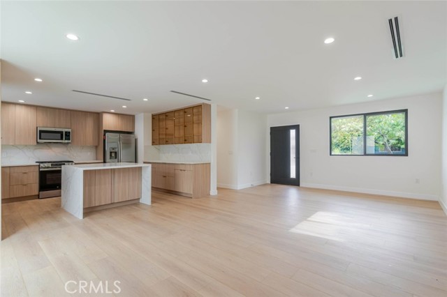 Detail Gallery Image 18 of 36 For 6219 Sylvia Ave, Tarzana,  CA 91335 - 3 Beds | 2 Baths