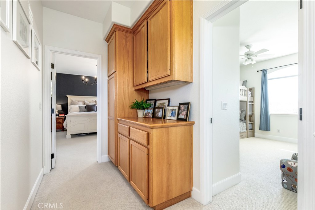1307 Crown Way