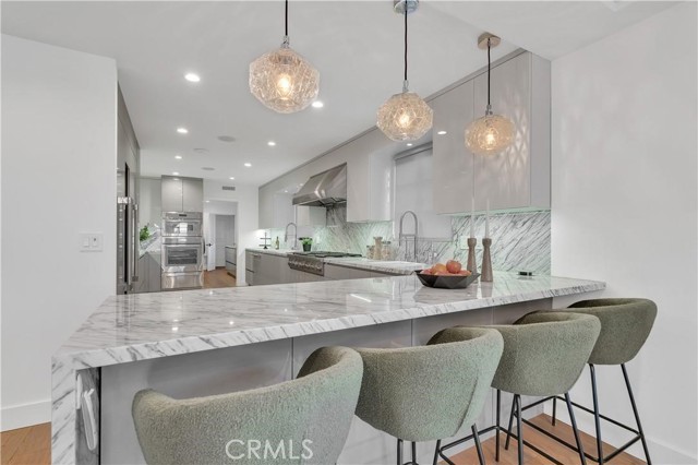 1812 Linda Vista Avenue, Pasadena CA: https://media.crmls.org/medias/f744226e-3072-401e-9086-2f72fddd6e21.jpg