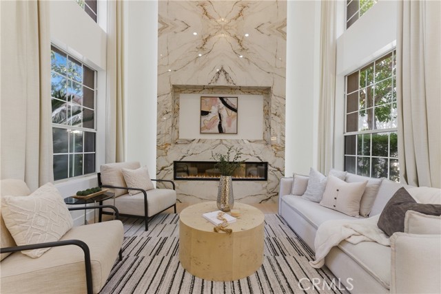 Detail Gallery Image 2 of 53 For 2231 Huntley, Tustin,  CA 92782 - 3 Beds | 3 Baths