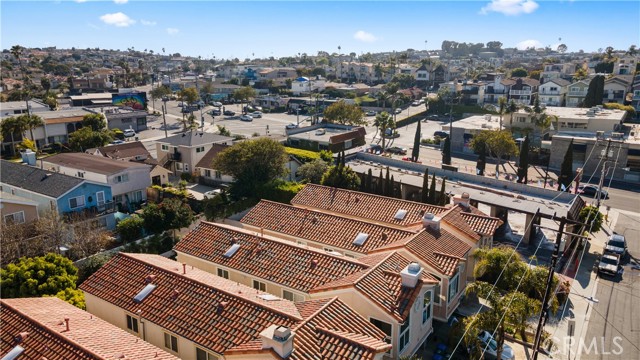 1710 Rockefeller Lane, Redondo Beach, California 90278, 3 Bedrooms Bedrooms, ,2 BathroomsBathrooms,Residential,Sold,Rockefeller,SB23054584