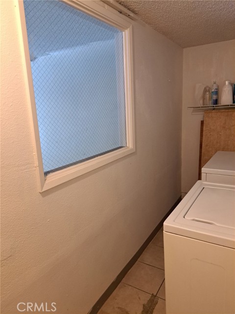 15205 S Budlong Avenue, Gardena CA: https://media.crmls.org/medias/f746e9b0-9edf-43f8-b243-8a03f6774111.jpg