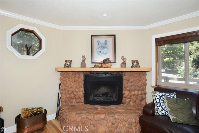 Detail Gallery Image 8 of 32 For 1212 Woodland Dr, –,  CA 93222 - 3 Beds | 2 Baths