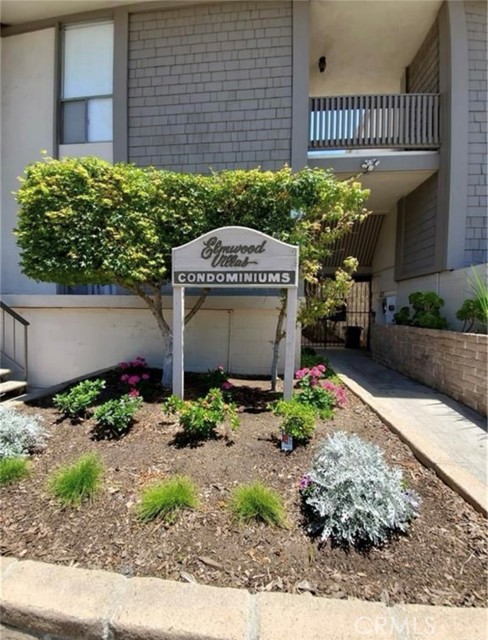 3510 Elm Avenue, Long Beach CA: https://media.crmls.org/medias/f749f8cf-062c-42ee-b9ed-98c03d2da92b.jpg