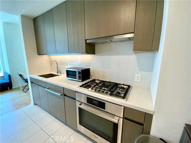 Detail Gallery Image 11 of 21 For 889 Francisco St #1105,  Los Angeles,  CA 90017 - 0 Beds | 1 Baths