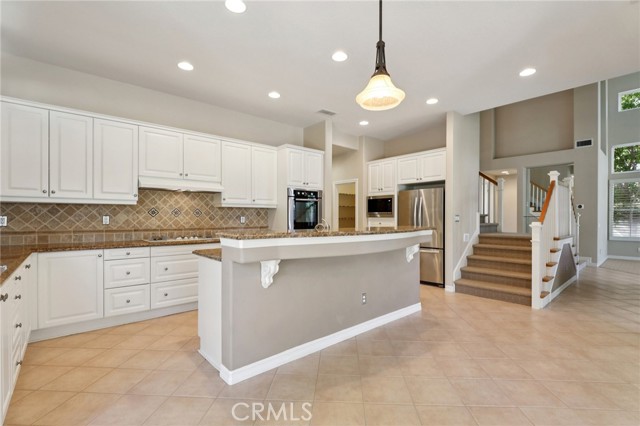 Detail Gallery Image 10 of 68 For 17 Kennedy Ct, Trabuco Canyon,  CA 92679 - 5 Beds | 4 Baths