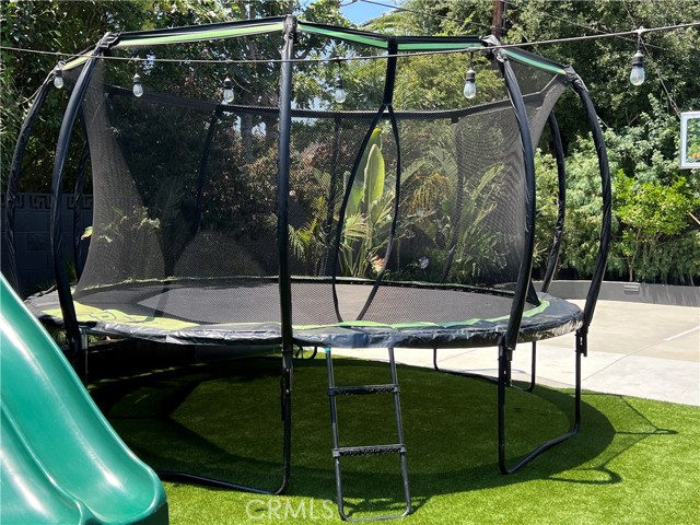 23664 Community Street, West Hills CA: https://media.crmls.org/medias/f74beee7-5468-47f5-beac-4535642e12fc.jpg