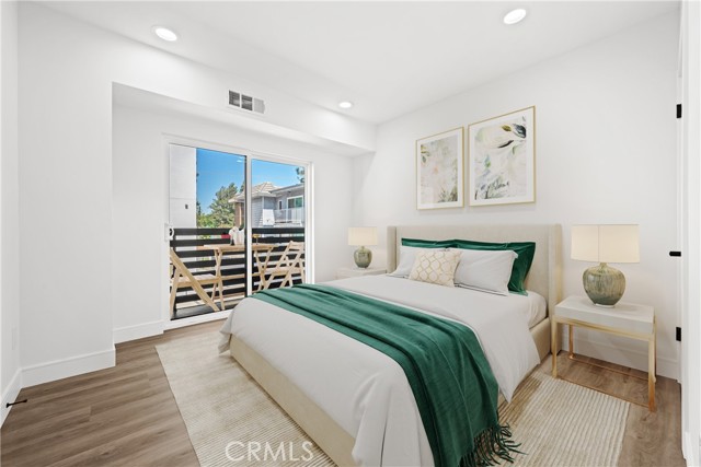 6704 1/2 Kester Avenue, Van Nuys CA: https://media.crmls.org/medias/f74c22b0-a5ae-407a-a2bd-6de95e67bd7b.jpg