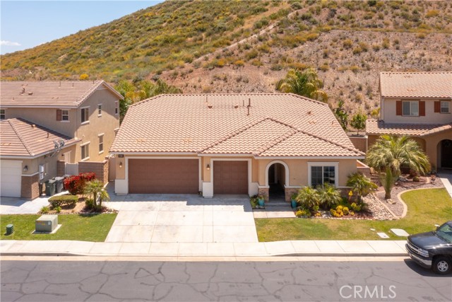 Detail Gallery Image 1 of 30 For 36272 Waxen Rd, Lake Elsinore,  CA 92532 - 3 Beds | 3 Baths
