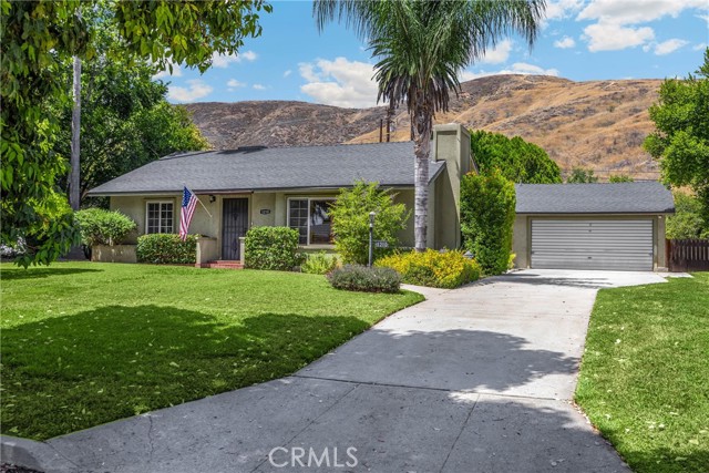 1210 W Marshall Boulevard, San Bernardino CA: https://media.crmls.org/medias/f74dfb81-1c82-4de4-ba42-573632906e4d.jpg