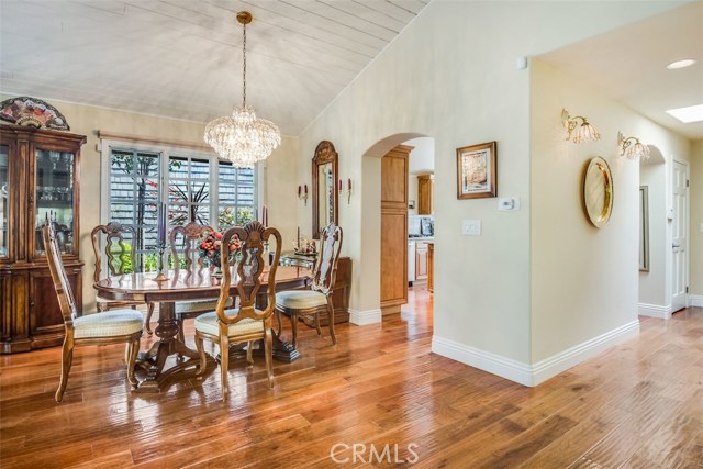 32 Malaga Place, Manhattan Beach, California 90266, 2 Bedrooms Bedrooms, ,1 BathroomBathrooms,Residential,Sold,Malaga,SB17034597