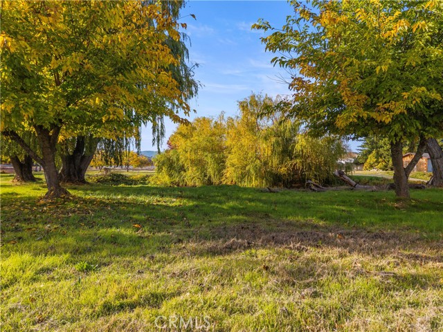 Detail Gallery Image 52 of 71 For 8 Queen Ann, Lakeport,  CA 95453 - 3 Beds | 2/1 Baths