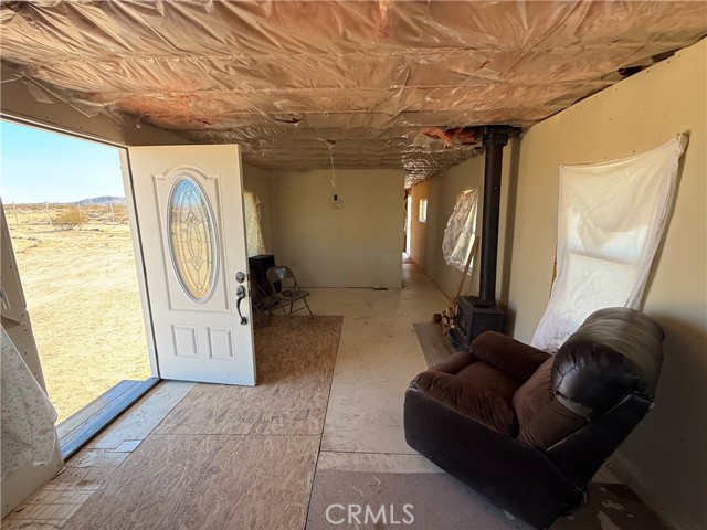 60588 Herdmans Road, Landers CA: https://media.crmls.org/medias/f74eea7f-fdfe-47d9-ac49-29980c9b937b.jpg
