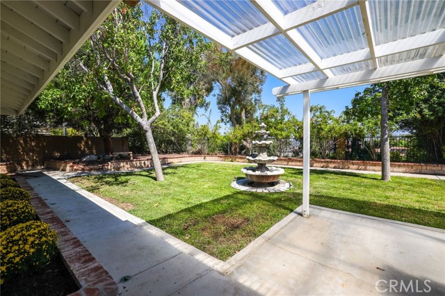 463 S Westridge Circle, Anaheim CA: https://media.crmls.org/medias/f750a6e7-55b1-49e9-a4cb-d71d8b0ad58b.jpg