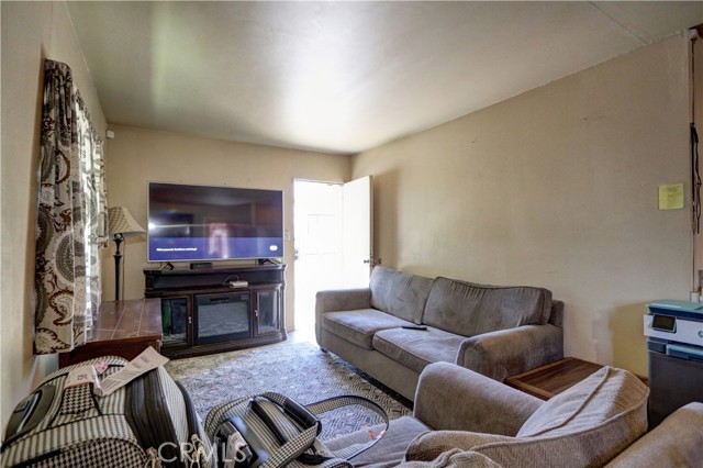 Detail Gallery Image 11 of 19 For 24815 2nd Ave, Murrieta,  CA 92562 - 2 Beds | 1 Baths