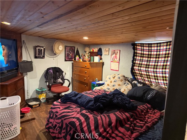 Detail Gallery Image 4 of 11 For 13270 Arrowhead, Clearlake,  CA 95422 - 3 Beds | 1 Baths