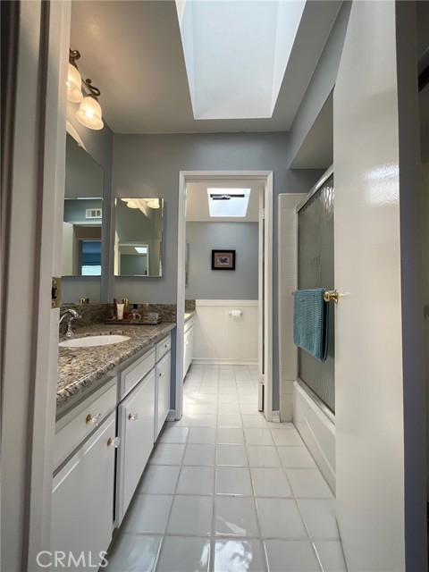 Detail Gallery Image 16 of 28 For 1814 Tanager Dr, Costa Mesa,  CA 92626 - 4 Beds | 2/1 Baths