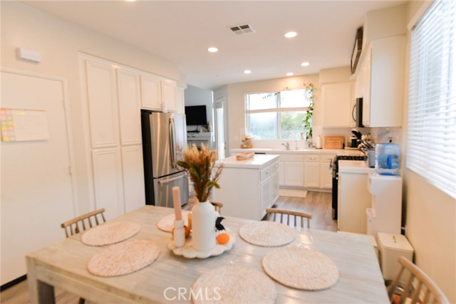 Detail Gallery Image 5 of 33 For 10 Corte Pasillo, San Clemente,  CA 92673 - 3 Beds | 2/1 Baths