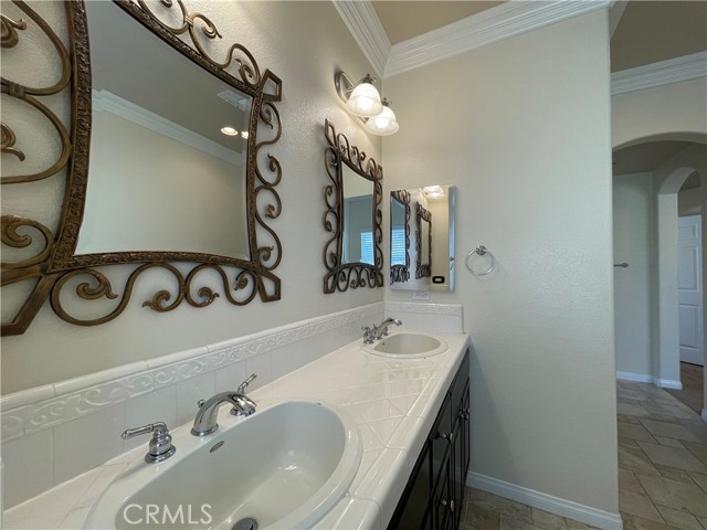 Image 39 of 45 For 40251 Pasadena Drive