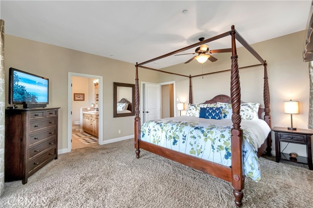 1119 Brentwood Drive, Lake Arrowhead CA: https://media.crmls.org/medias/f752ada9-a17b-41c6-85ec-525e80996d90.jpg