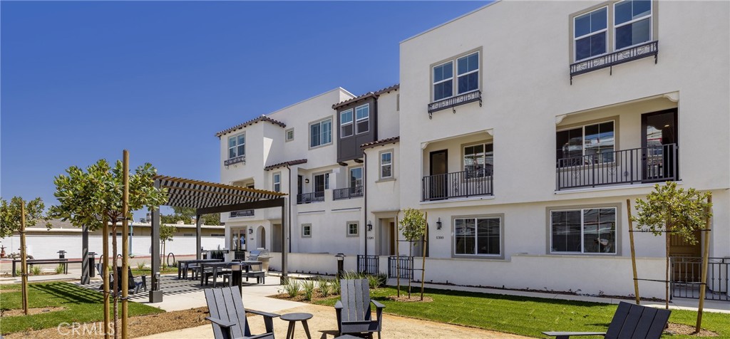 1313 Cantada Court