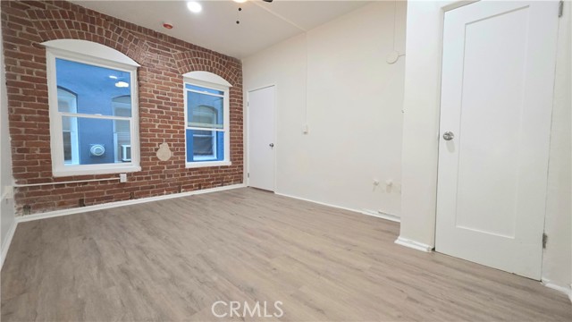 Detail Gallery Image 9 of 12 For 3408 Sunset Boulevard #107,  Silver Lake Los Angeles,  CA 90026 - 1 Beds | 1 Baths