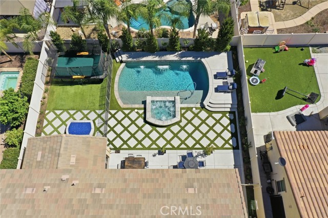 Detail Gallery Image 4 of 68 For 36745 Braken Way, Lake Elsinore,  CA 92532 - 5 Beds | 3 Baths