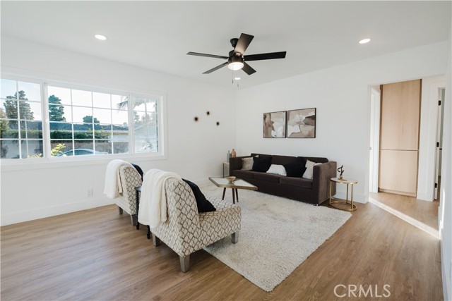 14631 S Condon Ave, Lawndale CA: https://media.crmls.org/medias/f755160e-88cd-49a8-804d-e0a2aead4e01.jpg