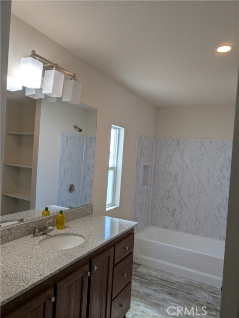 Detail Gallery Image 9 of 21 For 2240 Golden Oak Ln #117, Merced,  CA 95341 - 3 Beds | 2 Baths