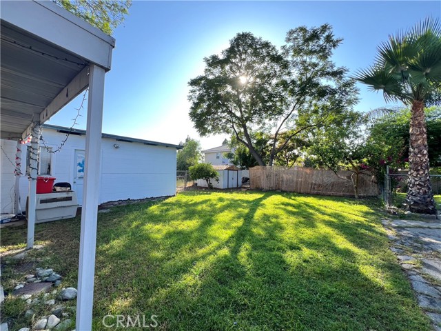 3855 Maine Avenue, Baldwin Park CA: https://media.crmls.org/medias/f75767d9-052e-4ef1-a0fd-d8de47e644ab.jpg
