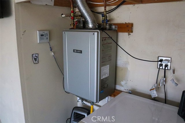 3082 Fish Canyon Road, Duarte CA: https://media.crmls.org/medias/f75819fa-0fac-4fb1-bdd7-c76bc6dd1325.jpg