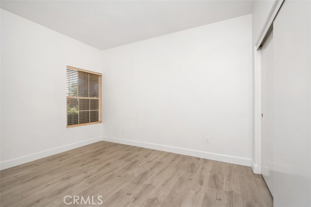24329 Corte Aldalano, Murrieta CA: https://media.crmls.org/medias/f758201e-d1dc-4e74-af79-d625727cc07c.jpg