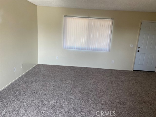 149 Julia, San Bernardino CA: https://media.crmls.org/medias/f75974d9-6d76-45f6-baba-05b99746000d.jpg
