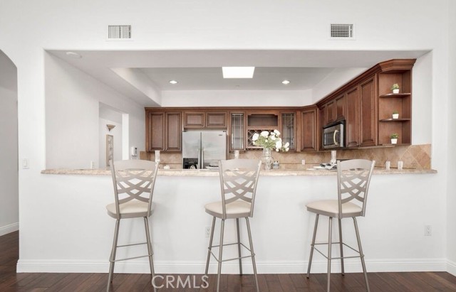 1835 S Barrington Avenue, Los Angeles CA: https://media.crmls.org/medias/f75998ab-3fdb-47bf-9489-10ad981d3c3d.jpg