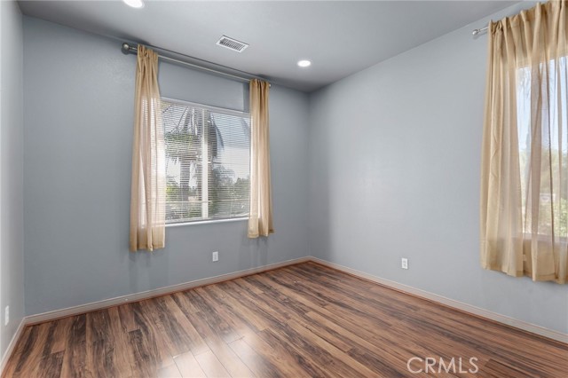 Detail Gallery Image 29 of 33 For 18814 Pinehaven Way, Porter Ranch,  CA 91326 - 5 Beds | 3 Baths