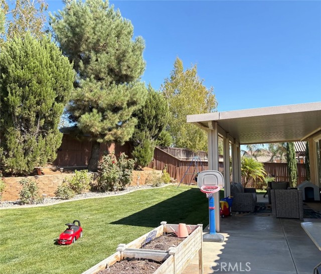 Detail Gallery Image 14 of 16 For 1640 Amber Lily, Beaumont,  CA 92223 - 3 Beds | 2 Baths